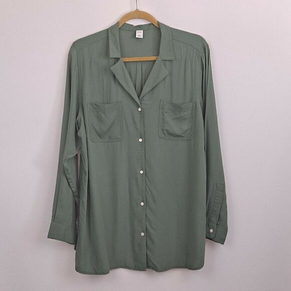 Ladies button front Blouse NWT - Picture 1 of 12